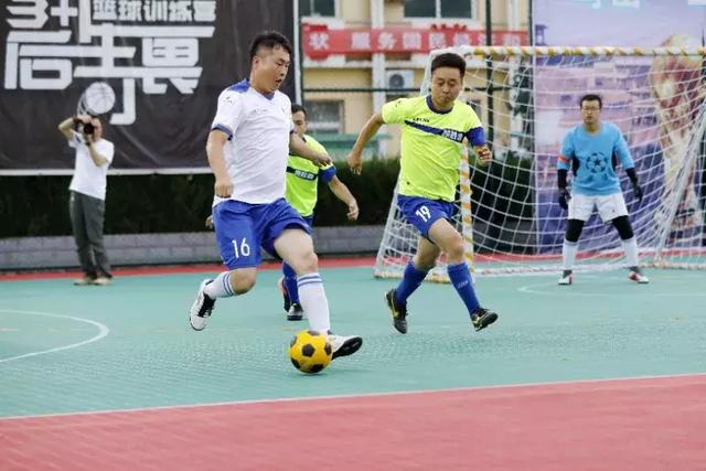 意甲-维阿传射麦肯尼破门 尤文图斯2-2帕尔马